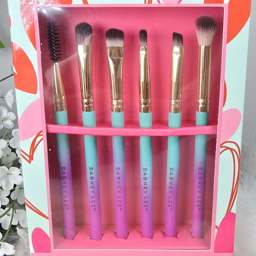 Dabney Lee Ombre Essential Makeup Eye Brush Set 6 Piece Fun Colorful New
